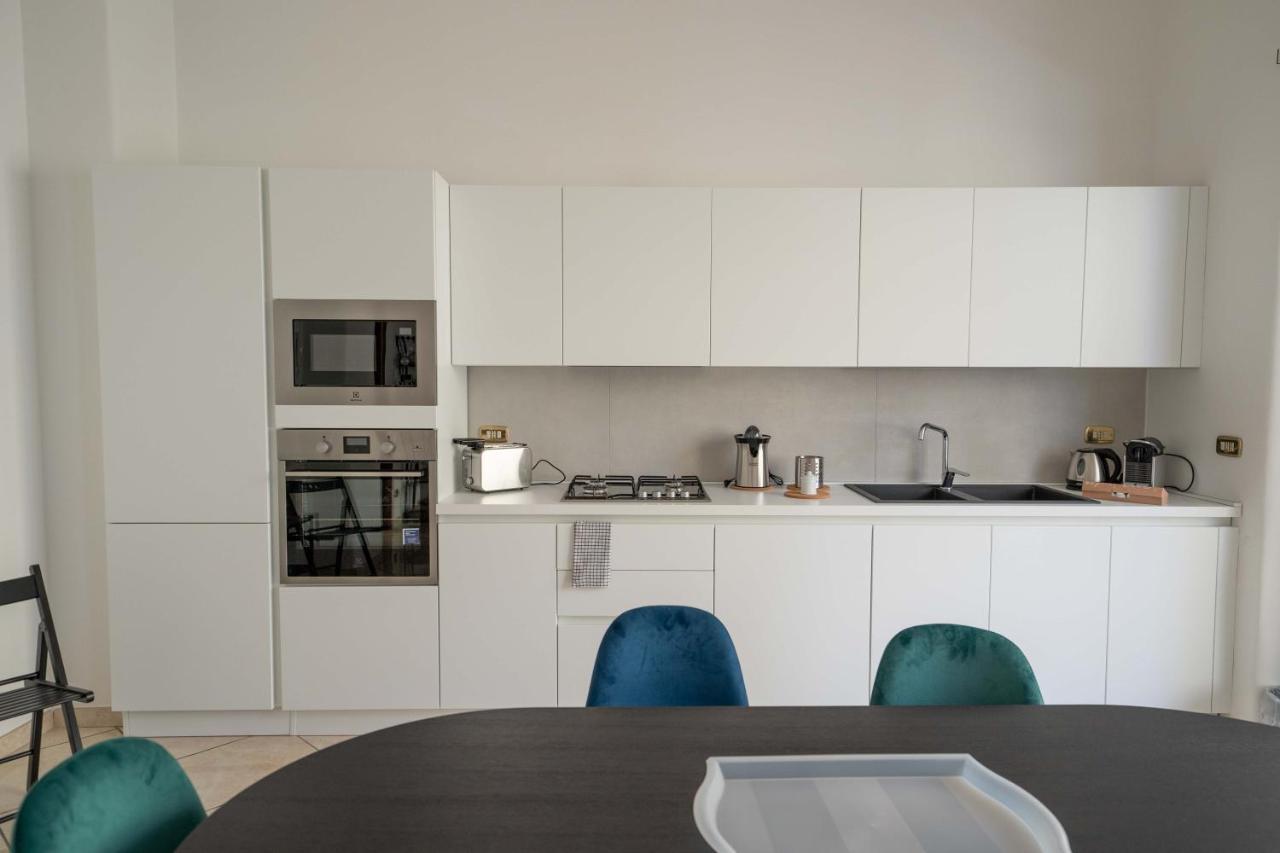 Chiaia Apartment San Pasquale By Dimorra Napoli Bagian luar foto