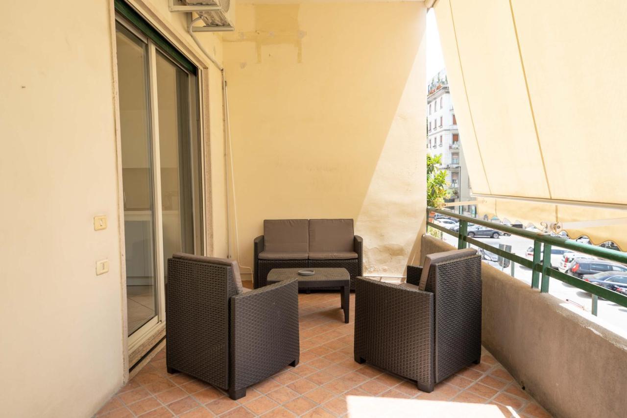 Chiaia Apartment San Pasquale By Dimorra Napoli Bagian luar foto
