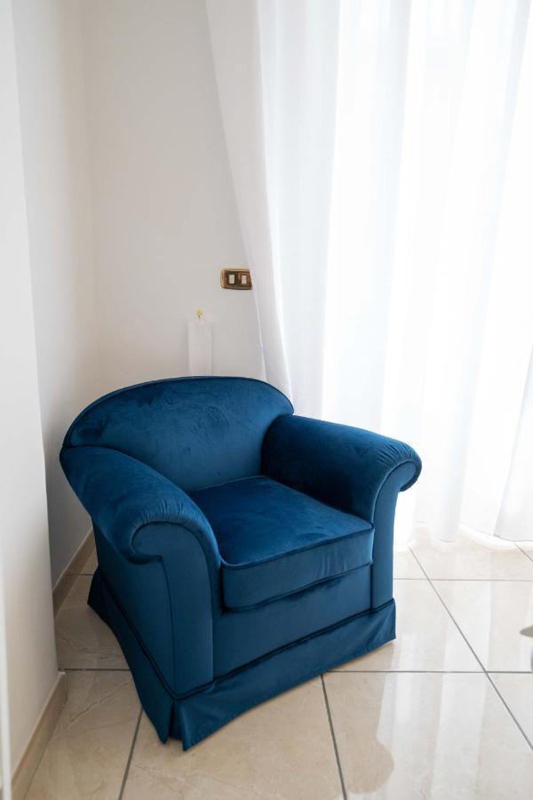 Chiaia Apartment San Pasquale By Dimorra Napoli Bagian luar foto