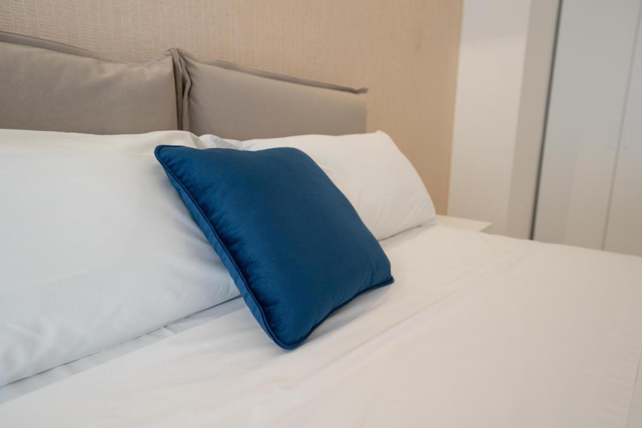 Chiaia Apartment San Pasquale By Dimorra Napoli Bagian luar foto